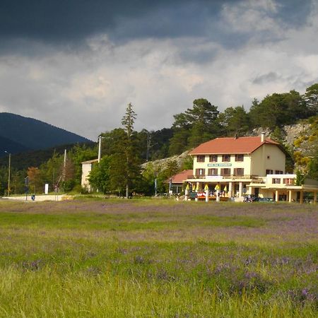 Le Relais De L'Artuby Otel Séranon Dış mekan fotoğraf